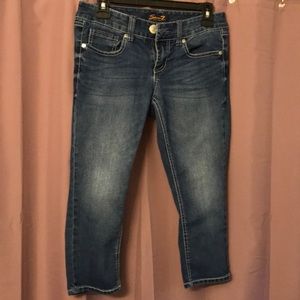 SEVEN7 Low Rise Capris Jeans size 4